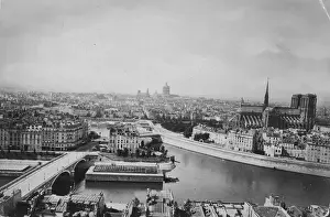 Black And White Cityscape Photography Prints: Iles De La Cite