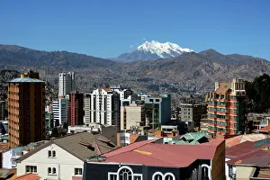 Illimani Glacier, 6, 439 m, at front the skyscrapers of La Paz, Departamento La Paz, Bolivia Illimani Glacier, 6, 439 m, at front the skyscrapers of La Paz, Departamento La Paz, Bolivia