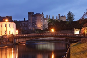 Kilkenny Castle, River Nore, County Kilkenny, Republic of Ireland, British Isles, Europe Kilkenny Castle, River Nore, County Kilkenny, Republic of Ireland, British Isles, Europe