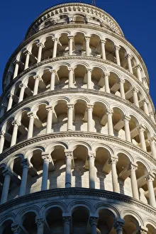Leaning Tower of Pisa in the Sunshine, Detailed, Italy Leaning Tower of Pisa in the Sunshine, Detailed, Italy