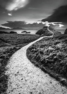 Llanddwyn Island Lighthouse, Anglesey, Wales, UK Llanddwyn Island Lighthouse, Anglesey, Wales, UK
