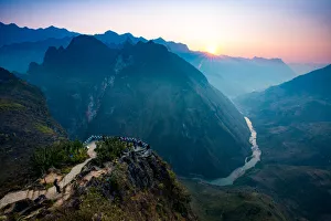 Ma Pi Leng Pass, Nho Que River, Ha Giang, Vietnam Ma Pi Leng Pass, Nho Que River, Ha Giang, Vietnam