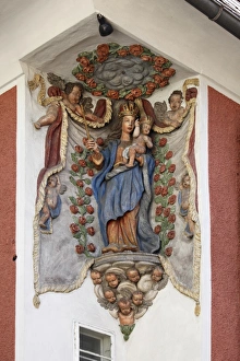 Madonna figure on Prinzenamtshaus building, Vordernberg, Upper Styria, Styria, Austria Madonna figure on Prinzenamtshaus building, Vordernberg, Upper Styria, Styria, Austria