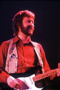 Electric Guitar Legends Prints: Clapton Performs