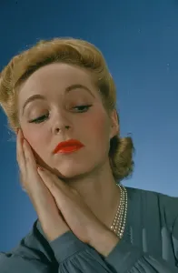 Retro Model Photoshoots Prints: MODEL POSING IN 1938