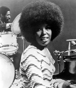 Soul Music Legends Prints: Roberta Flack Performs On Stage