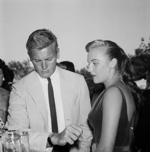 Retro Hollywood Photography Prints: Tab Hunter