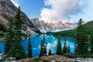 Moraine Lake, sunrise view. Canadian Rockies, Alberta, Canada Moraine Lake, sunrise view. Canadian Rockies, Alberta, Canada