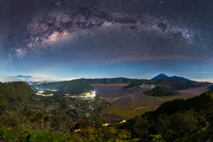 Mountain Bromo and the milky way Mountain Bromo and the milky way