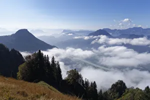 Mt Kranzhorn with the Inn Valley and Mt Wildbarren, view from Mt Heuberg near Nussdorf am Mt Kranzhorn with the Inn Valley and Mt Wildbarren, view from Mt Heuberg near Nussdorf am
