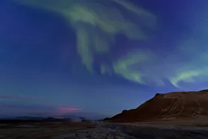 Northern lights, glow from a fissure eruption at the Holuhraun lava field, solfatara Northern lights, glow from a fissure eruption at the Holuhraun lava field, solfatara