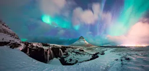 Panoramic View of Kirkjufell Mountain with Aurora Panoramic View of Kirkjufell Mountain with Aurora
