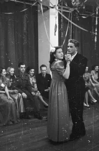 London Life During Wartime Prints: Come Dancing