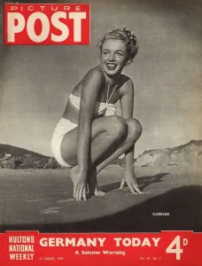 Vintage Bikini Fashion Prints: Cloudless