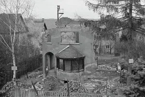 Hulton Archive Images Online Prints: What Future For Germany?