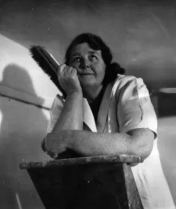 Fine Art Storehouse Print of Spring Cleaning 12th April 1952
