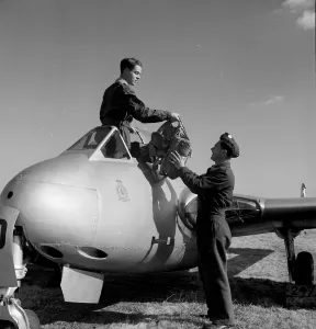 Black And White Aircraft Photos Prints: Vampire Flyer