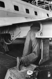 Aircraft Manufacturing Process Prints: Working On A Comet