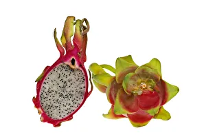 Pitahaya or Dragon Fruit -Hylocereus undatus-, halved and whole Pitahaya or Dragon Fruit -Hylocereus undatus-, halved and whole