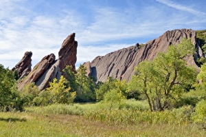 Red sandstone formations, Fountain Valley Trail, Boxborough State Park, Denver, Colorado Red sandstone formations, Fountain Valley Trail, Boxborough State Park, Denver, Colorado