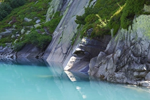 Rock formations at Gelmerstausee reservoir, Guttannen, Canton of Bern, Switzerland Rock formations at Gelmerstausee reservoir, Guttannen, Canton of Bern, Switzerland
