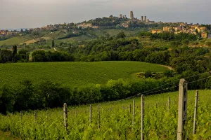 Rolling hills landscape, San Gimignano Skyline, Tuscany, Italy Rolling hills landscape, San Gimignano Skyline, Tuscany, Italy