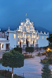 Saint Joseph Cathedral at dusk, Antigua Guatemala, Sacatepequez, Guatemala, Latin America Saint Joseph Cathedral at dusk, Antigua Guatemala, Sacatepequez, Guatemala, Latin America