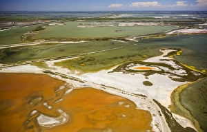 Salt patterns on the surface of the salines of Le Grau-du-Roi, Camargue Salt patterns on the surface of the salines of Le Grau-du-Roi, Camargue