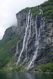 Seven Sisters Waterfall, Geirangerfjord, Geiranger, More og Romsdal, Western Norway, Norway Seven Sisters Waterfall, Geirangerfjord, Geiranger, More og Romsdal, Western Norway, Norway