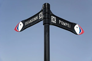 Signposts Pompei and Skansinn, town of Vestmannaeyjar, Heimaey Island, Westman Islands Signposts Pompei and Skansinn, town of Vestmannaeyjar, Heimaey Island, Westman Islands