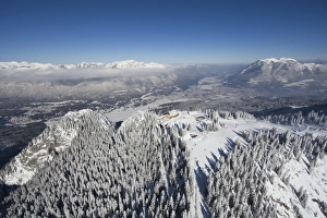 Ski resort at Mt. Kreuzeck, Garmisch-Partenkirchen, Upper Bavaria, Bavaria, Germany Ski resort at Mt. Kreuzeck, Garmisch-Partenkirchen, Upper Bavaria, Bavaria, Germany