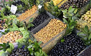 Stand with olives, market in Kadikoy, Istanbul, Asian side, Istanbul Province, Turkey Stand with olives, market in Kadikoy, Istanbul, Asian side, Istanbul Province, Turkey