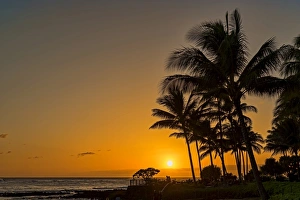 Sunset on the beach, in Poipu, Kauai, Hawaii, United States Sunset on the beach, in Poipu, Kauai, Hawaii, United States