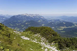 View from Kehlstein Mountain, left Untersberg, right Salzachtal, Berchtesgaden View from Kehlstein Mountain, left Untersberg, right Salzachtal, Berchtesgaden