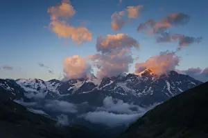 Italian Mountain Range Scenery Prints: View of Ortler mountain