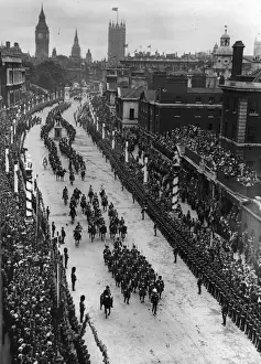 Yeoman Of The Guard Prints: Whitehall Procession