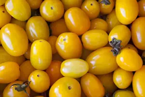 Cherry Tomato Prints: Yellow cherry tomatoes