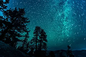Yosemite National Park - Glacier Point Night Star trails and Milkyway Yosemite National Park - Glacier Point Night Star trails and Milkyway
