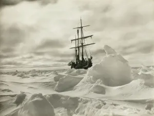 Endurance waiting for the pack ice to open up Endurance waiting for the pack ice to open up