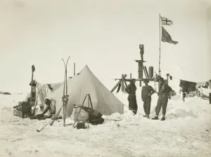 Trans-Antarctic Expedition Prints: Print of The look-out established at Ocean Camp, a photograph