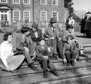 Harold MacMillan and his wife Lady Dorothy with their grandchildren on the steps of their Harold MacMillan and his wife Lady Dorothy with their grandchildren on the steps of their