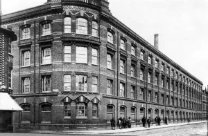 Huntley & Palmers Factory, Reading, Berkshire : British firm of biscuit makers Huntley & Palmers Factory, Reading, Berkshire : British firm of biscuit makers