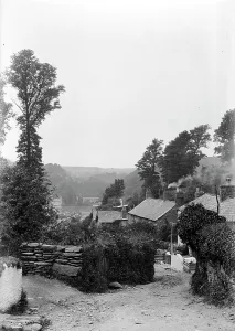 Bodinnick, Lanteglos by Fowey, Cornwall. Early 1900s Bodinnick, Lanteglos by Fowey, Cornwall. Early 1900s