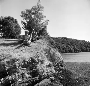Charles Woolf at Tregothnan landing, St Michael Penkivel, Cornwall. 1975 Charles Woolf at Tregothnan landing, St Michael Penkivel, Cornwall. 1975