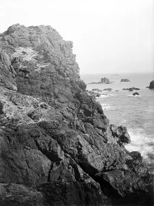Old Lizard Head, Landewednack, Cornwall. 1908 Old Lizard Head, Landewednack, Cornwall. 1908