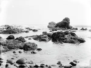 Pentreath Beach, Landewednack, Cornwall. 1899 Pentreath Beach, Landewednack, Cornwall. 1899