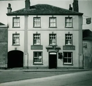 Lord Nelson Prints: Early 1900s Print of Union Hotel, Truro