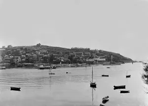 Polruan, Lanteglos by Fowey, Cornwall. Around 1912 Polruan, Lanteglos by Fowey, Cornwall. Around 1912