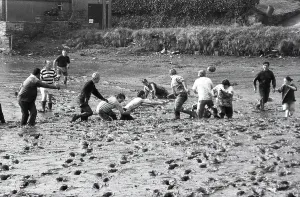 Rugby in the Mud, Lerryn, St Veep, Cornwall. March 1993 Rugby in the Mud, Lerryn, St Veep, Cornwall. March 1993