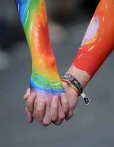 Austria-Rainbow Parade-Hand in Hand Austria-Rainbow Parade-Hand in Hand